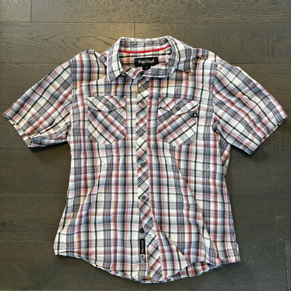 Marmot Men's Plaid Short Sleeve Shirt - Red and Blue Medium